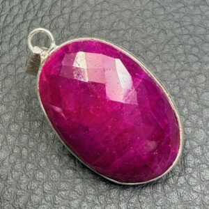 Pendentif en Rubis Naturel