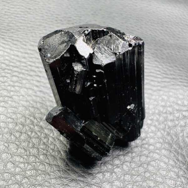 Tourmaline Noire Schorl de Madagascar (réf t34) – Image 4