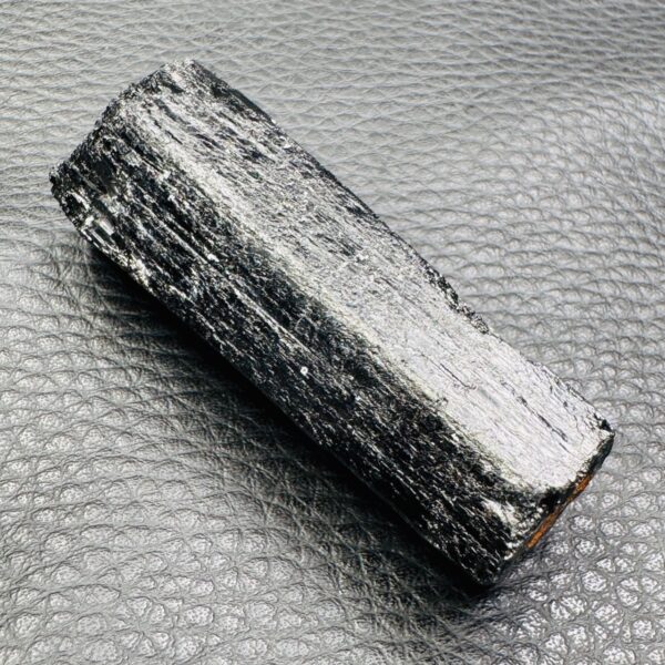 Tourmaline Noire de Madagascar (réf t16) – Image 3