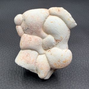 Pierre des Fées Ménalite