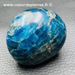 Galet en Apatite Bleu