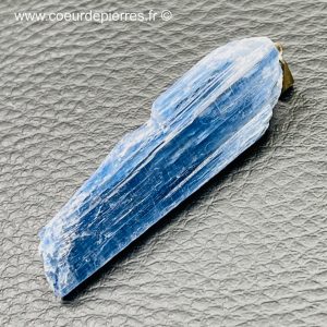 Pendentif cyanite bleue du Brésil (réf cy4)