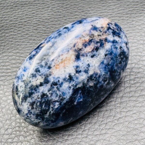 Galet en Sodalite