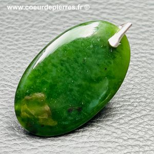 Pendentif en jade « néphrite » de Chine (réf pja2)