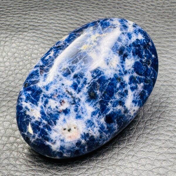 Galet en Sodalite