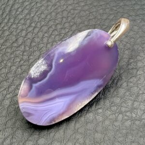 pendentif en calcedoine