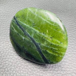 Galet en Jade