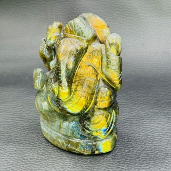 Sculpture en Labradorite "Ganesch" (réf slg1) – Image 3