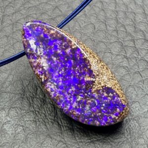 Pendentif en Opale Boulder