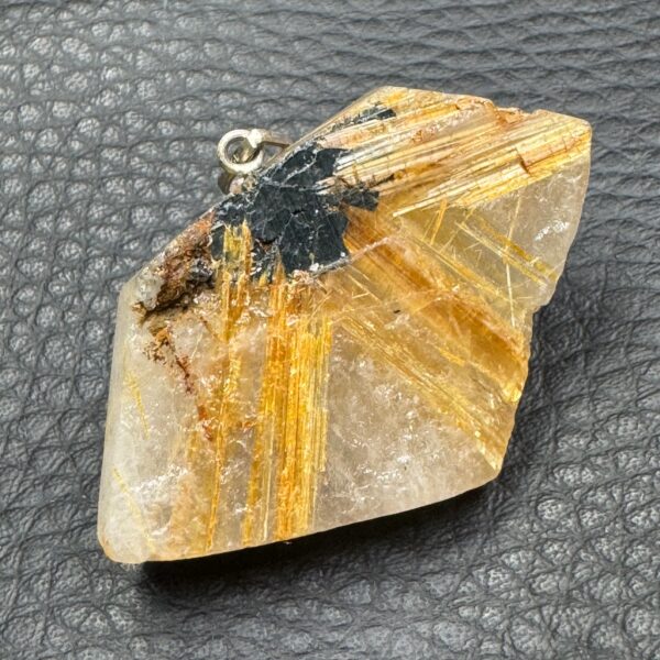 Pendentif Quartz Rutile de Madagascar (réf qr6) – Image 2