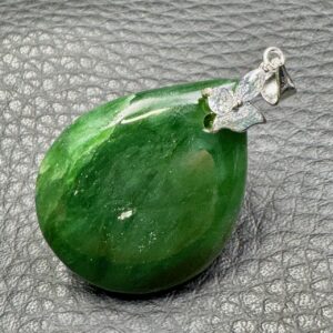 Pendentif Jade