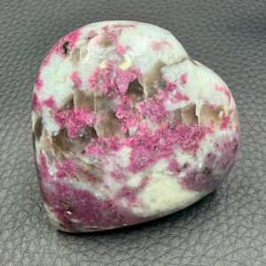 Galet en Tourmaline Rubellite