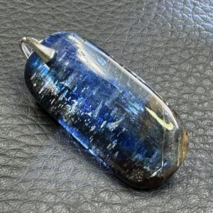 Pendentif Cyanite Bleue