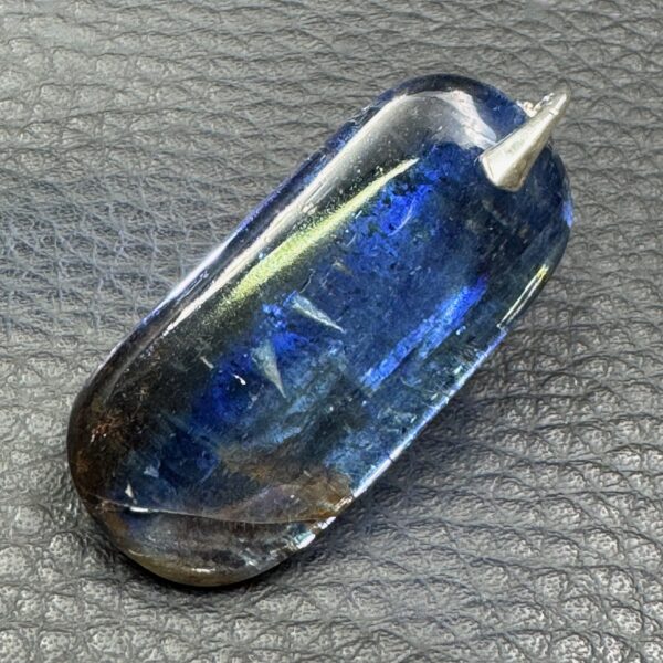 Pendentif cyanite bleue du Brésil (réf cy8) – Image 3