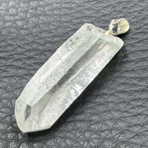 Pendentif en Cristal de Roche