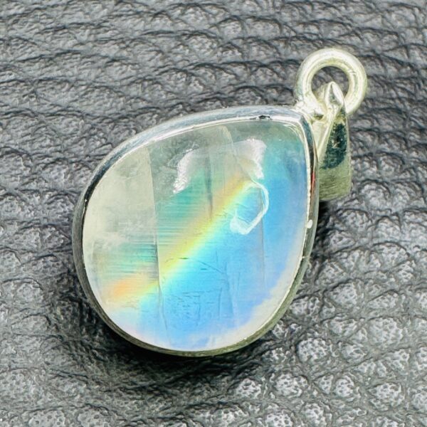 Pendentif en Péristérite "Pierre de Lune Arc en Ciel" (réf ppl19) – Image 2