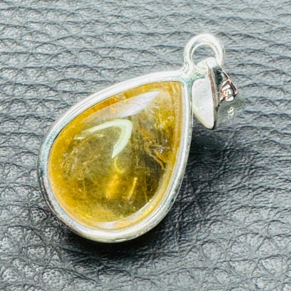 Pendentif citrine naturelle de Madagascar (réf ci7) – Image 3