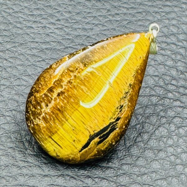 Pendentif en Oeil de Tigre