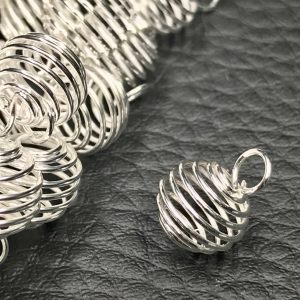 Pendentif cage spirale pour perles (petite taille)