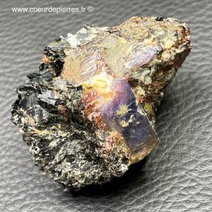 Saphir sur biotite de Madagascar (réf sap6)