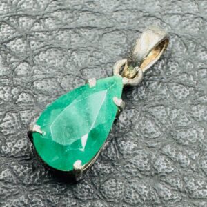 Pendentif en Emeraude