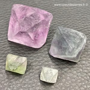 Fluorite lot de 4 cristaux losange octaèdre (réf fl8)