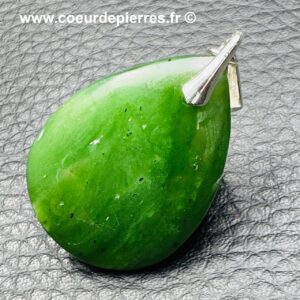 Pendentif en Jade