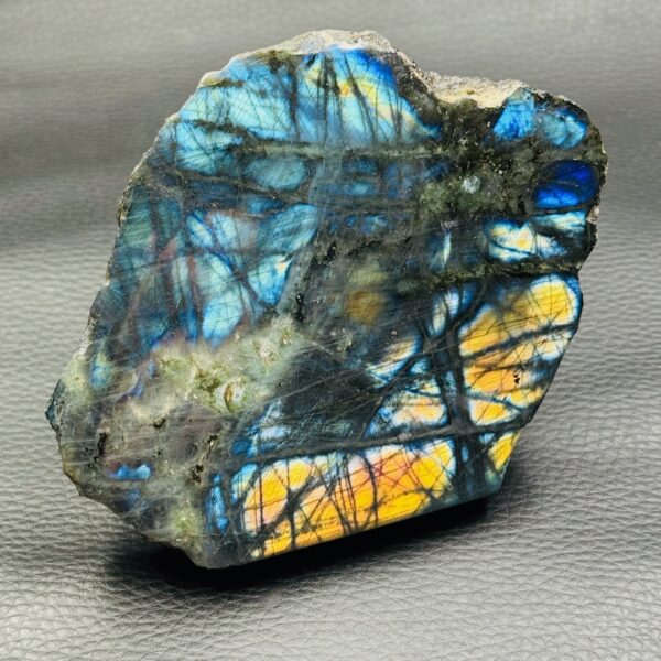 Labradorite une Face Polie (réf pbl33) – Image 2