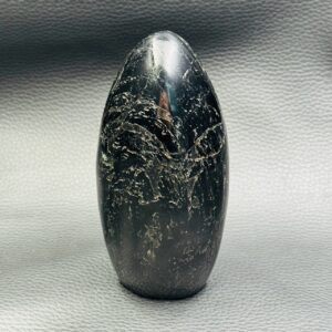 Tourmaline Noire forme libre