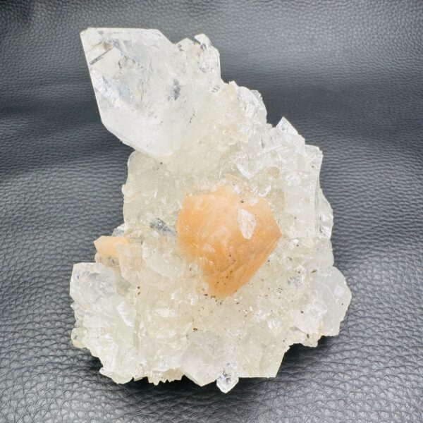 Stilbite sur Apophylite d'Inde (réf st4) – Image 2