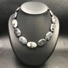 Collier en Larvikite de Norvège "perles ovales" (réf lar1) – Image 2