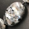 Collier en Larvikite de Norvège "perles ovales" (réf lar1) – Image 6