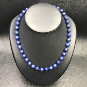 Collier en lapis lazuli d’Afghanistan perles de 1cm (réf cll6)
