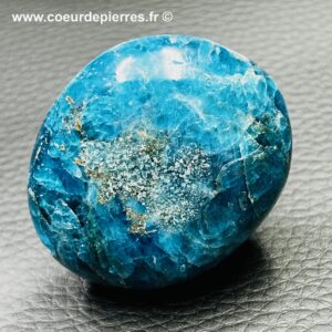 Galet apatite bleue de Madagascar (réf ap6)