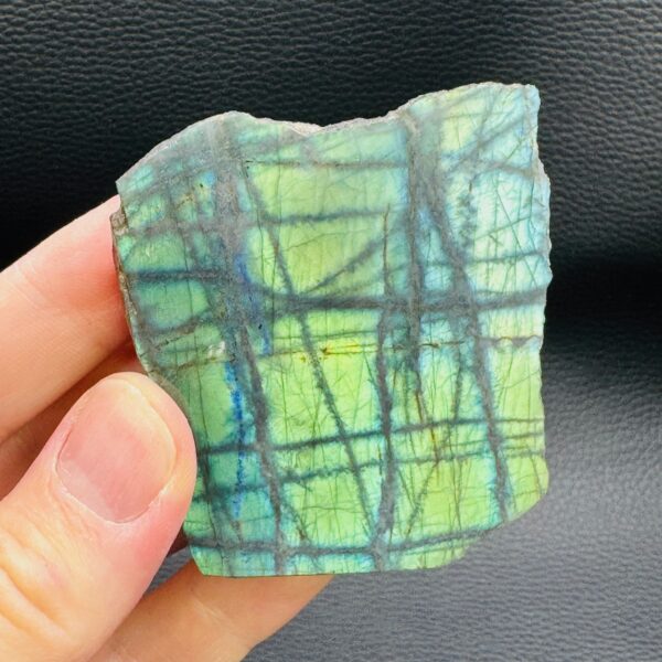 Labradorite Brute "une Face Polie" (réf l1f1) – Image 5