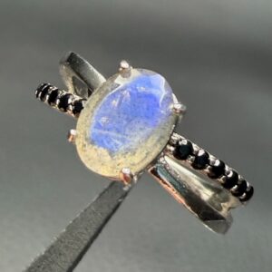 Bague avec Labradorite