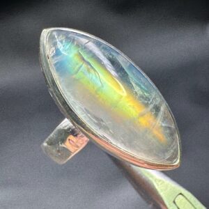 Bague en Péristerite