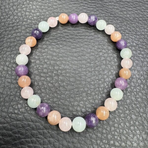 Bracelet en Pierre de soleil, Quartz rose, Aigue Marine et Lépidolite – Image 3