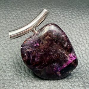 Pendentif en Sugilite