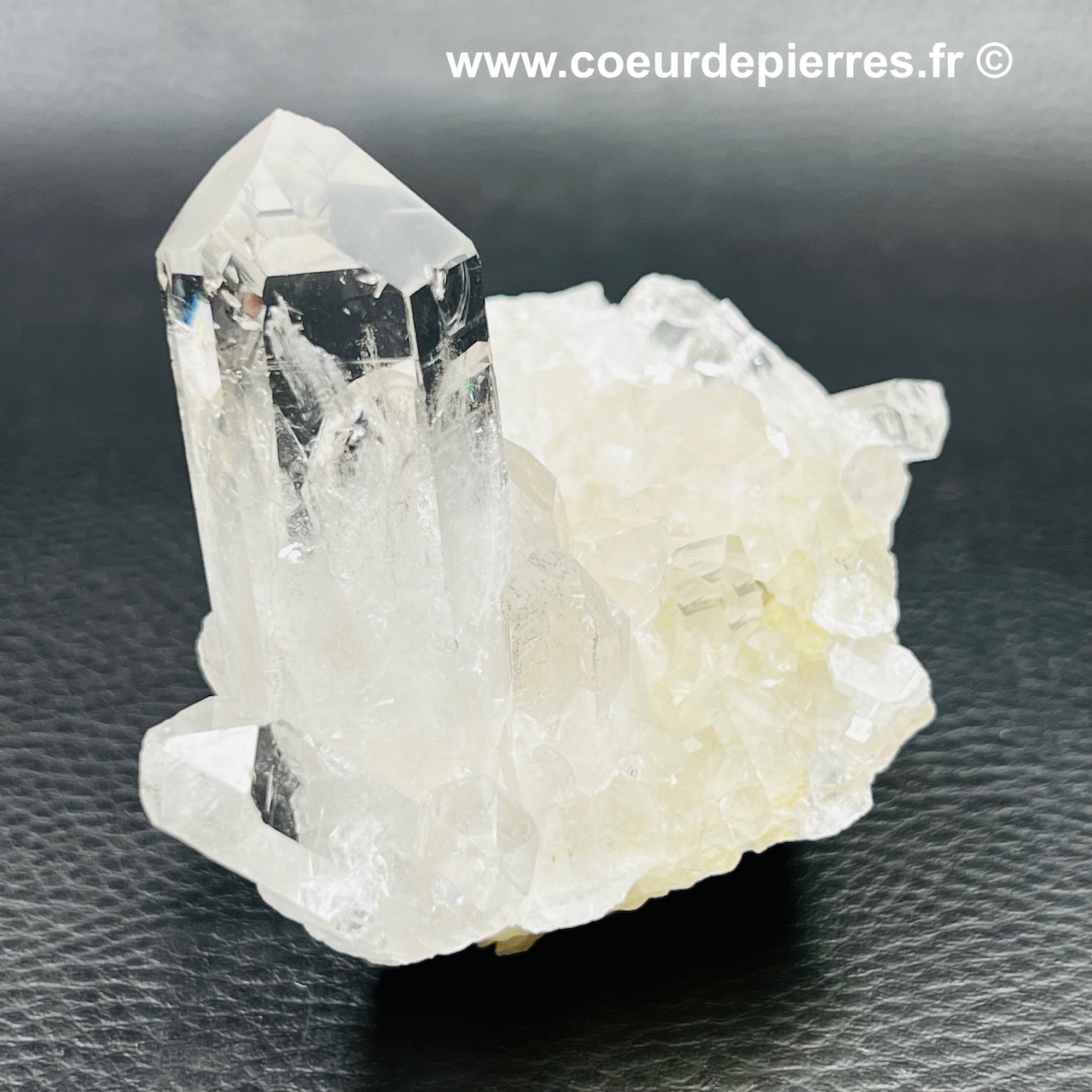 Druse de cristal de roche de Madagascar (réf gq23)