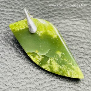 Pendentif en jade néphrite du Canada (réf pja7)