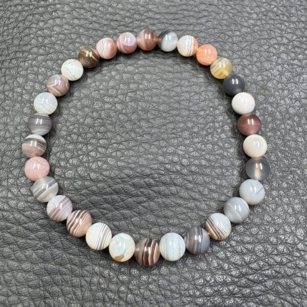 Bracelet en agate multicolores naturelle "perles 6mm" – Image 3