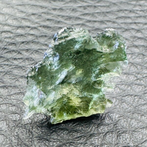 Moldavite Chlum de République Tchèque (réf md11) – Image 2