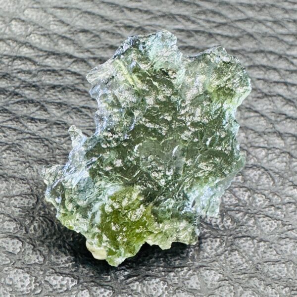 Moldavite Chlum de République Tchèque (réf md11) – Image 4