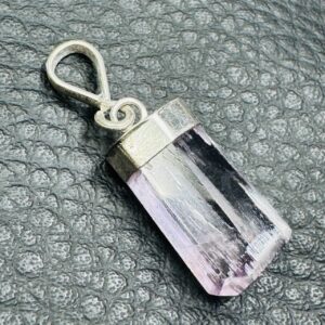 Pendentif en Kunzite