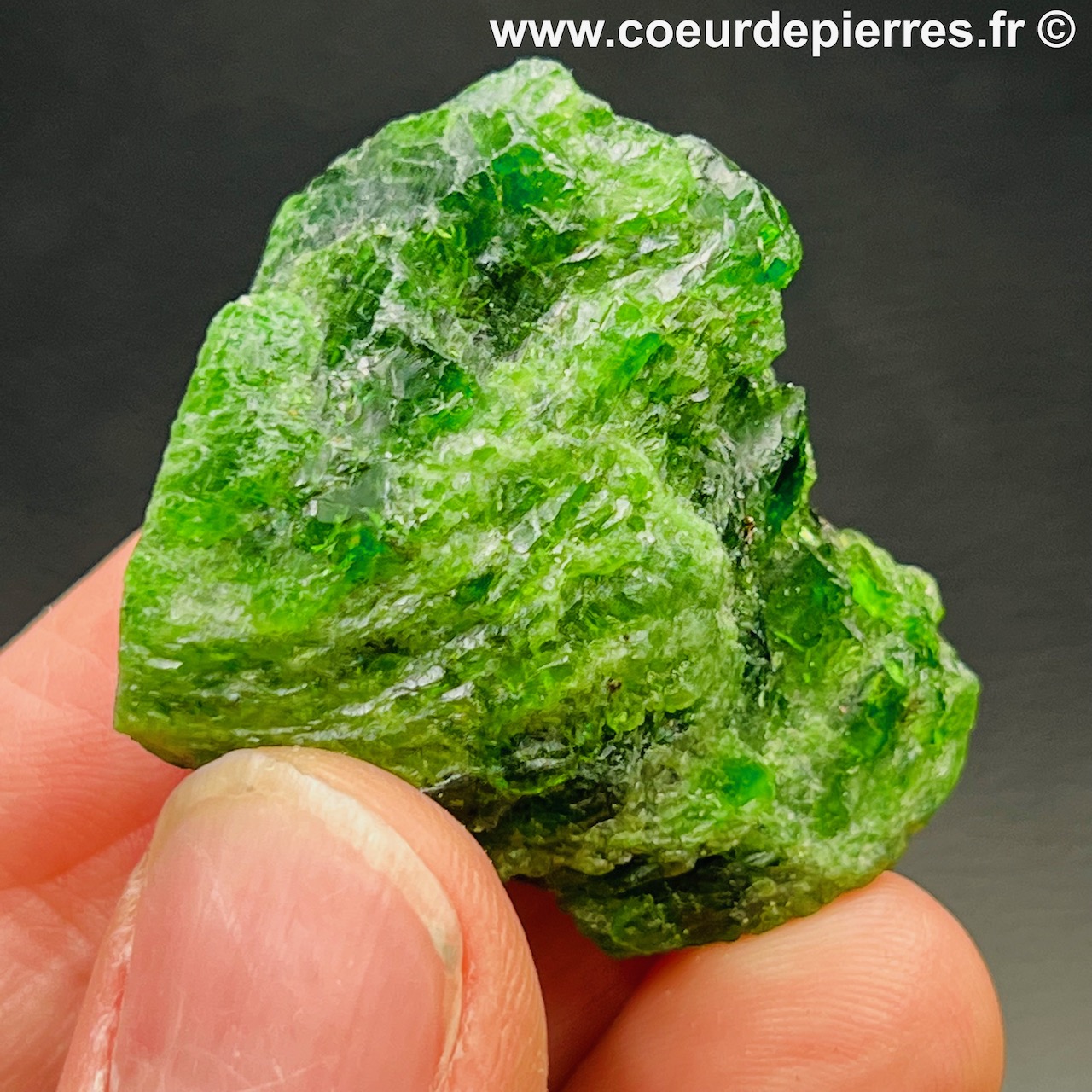 Chrome diopside de Russie « brut » (ref chd7) | Cœur de Pierres