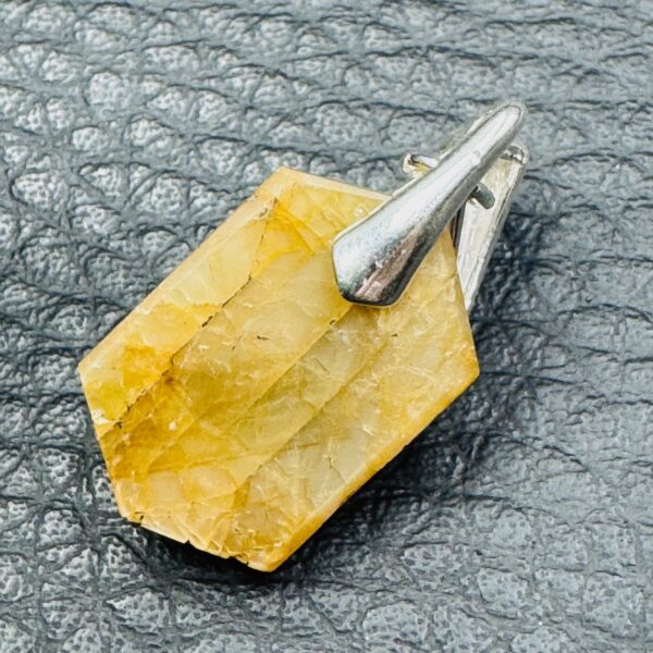 Pendentif en Saphir Jaune du Sri Lanka (réf sa13) – Image 4