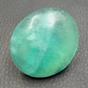 Galet en Fluorite