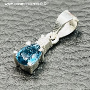 Pendentif cyanite bleue du Brésil (réf cy22)