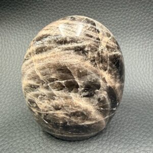 Pierre de Lune Noire